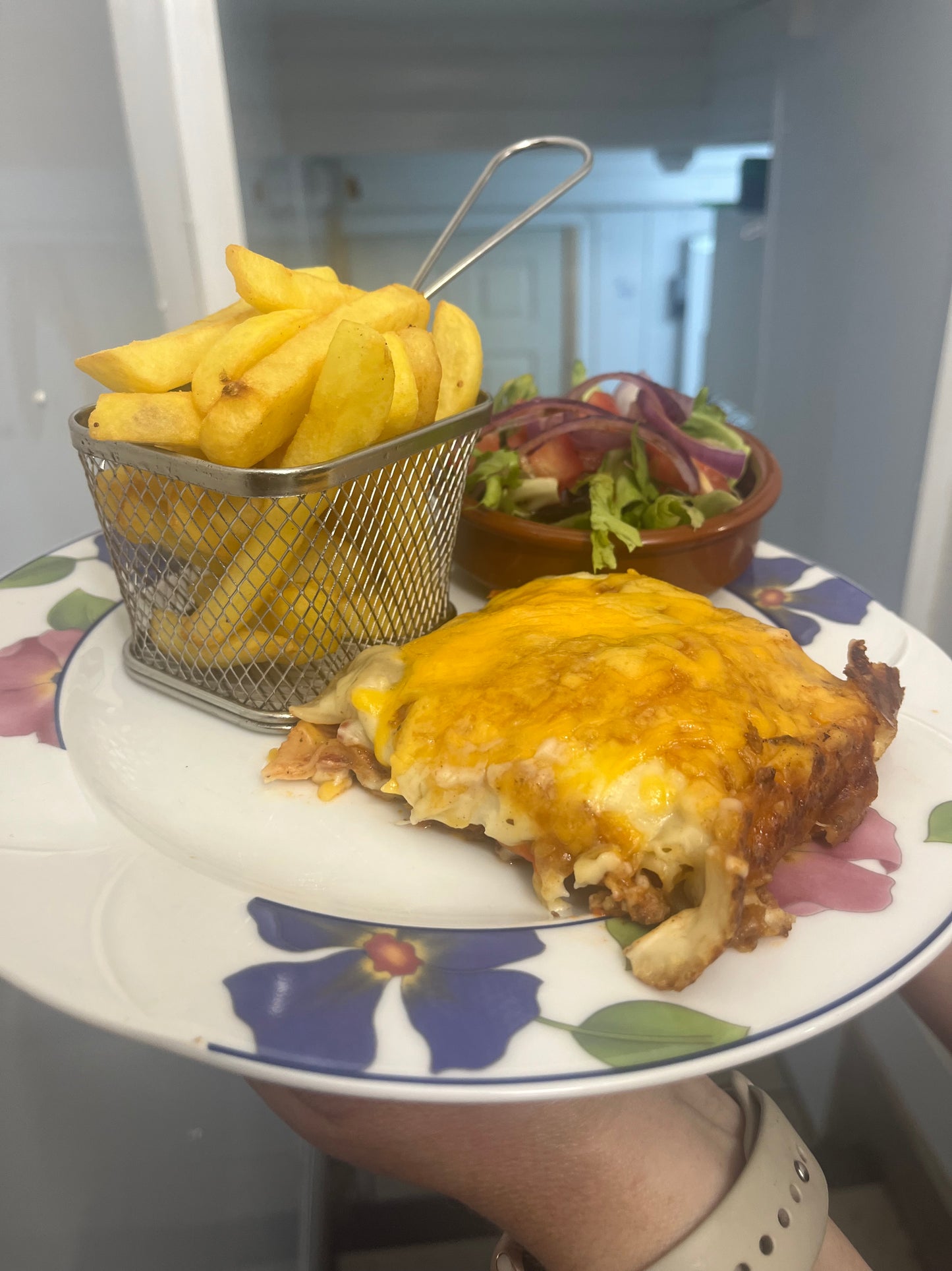 Lasagne, Chips and Salad